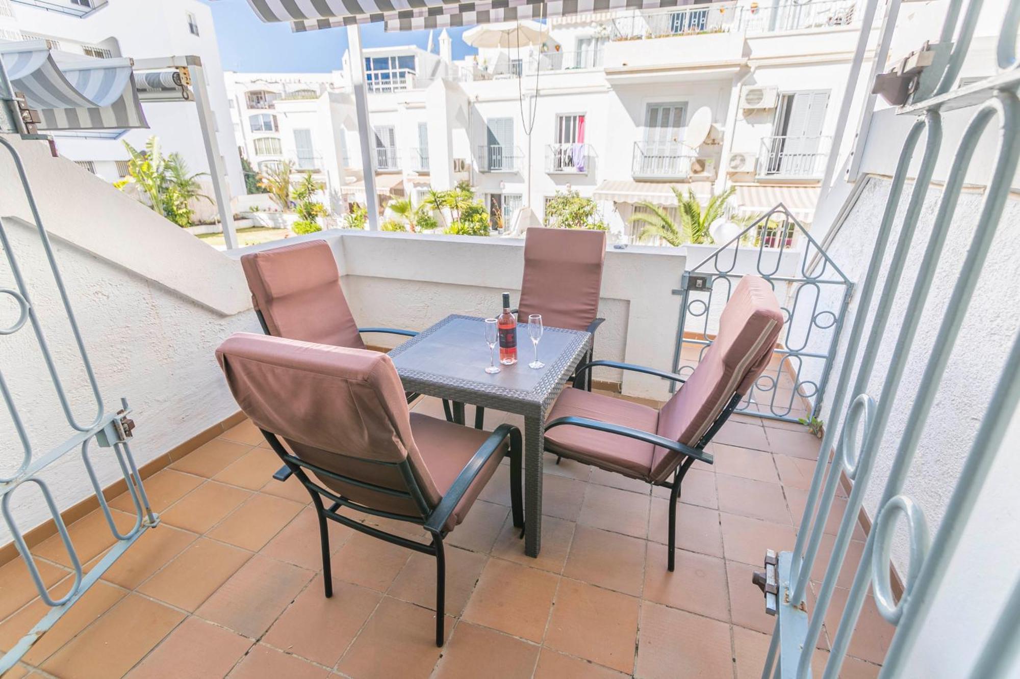 Canovas Nerja - Casa Adosada Con Piscina Los Huertos 6 外观 照片